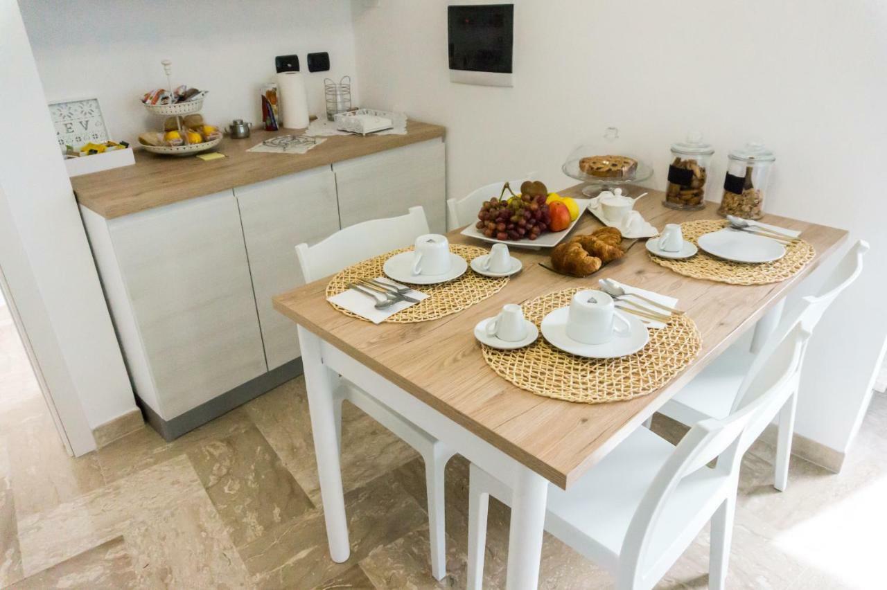 B&B Le Terrazze Mola di Bari Εξωτερικό φωτογραφία